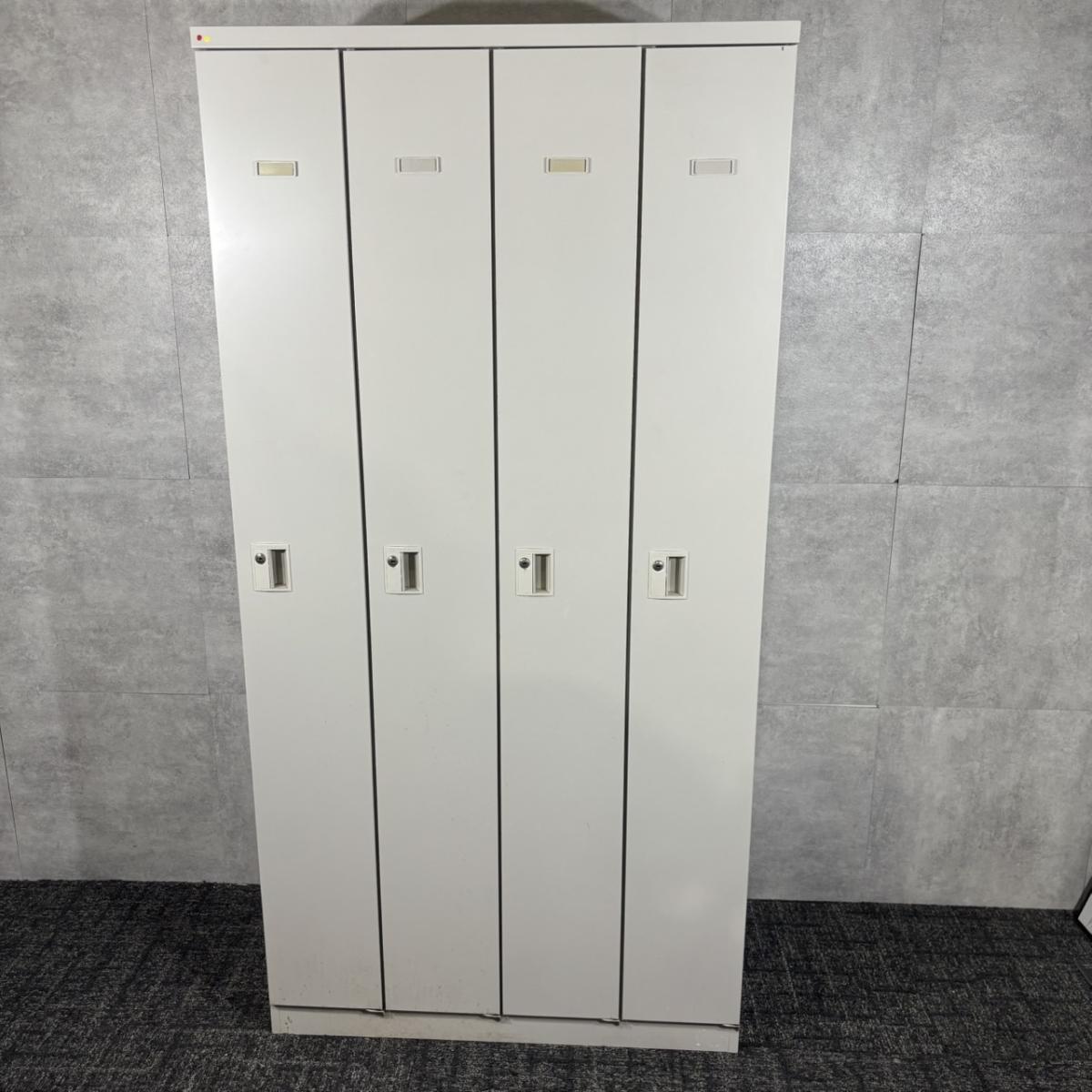 オガサカEVO 中古　２枚組 中古】KZ-Ⅱタイプ オカムラ/okamura 4人用更衣ロッカー 615812 - 中古