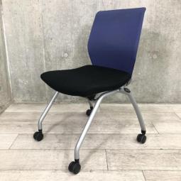 【定価約10万円】【しっかりクッションで快適なミーティングチェア！】■コクヨ　スタイラシリーズ　ネスティングチェア　インディゴブルー×ブラック　■美しいフォルムがあらゆるビジネスシーンにフィット！【KOKUYO　Styla】