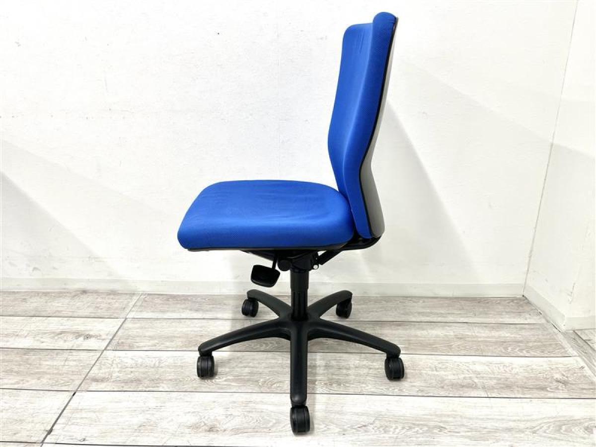 中古】カロッツァチェア CK36ZR FS16 オカムラ/okamura 肘無ハイバック