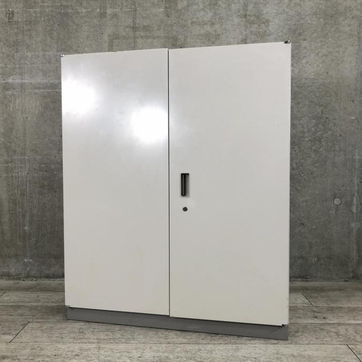 中古】シンライン イトーキ/ITOKI ローキャビネット／両開き 616000