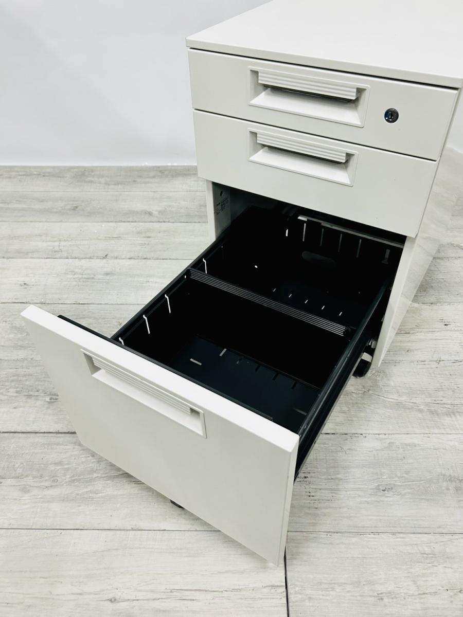中古】 LE-046SC-3 W4 プラス/PLUS ワゴン3段 616119 - 中古オフィス