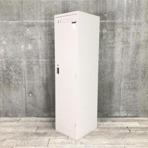 【安心の国内メーカー！移転や増員を検討されている方にオススメ！掃除用具入れにもおすすめ！】■コクヨ(KOKUYO)製　LKシリーズ　1人用ロッカー　更衣用ロッカー　W455×D515㎜　■シリンダー錠　■ニューグレー（T9）