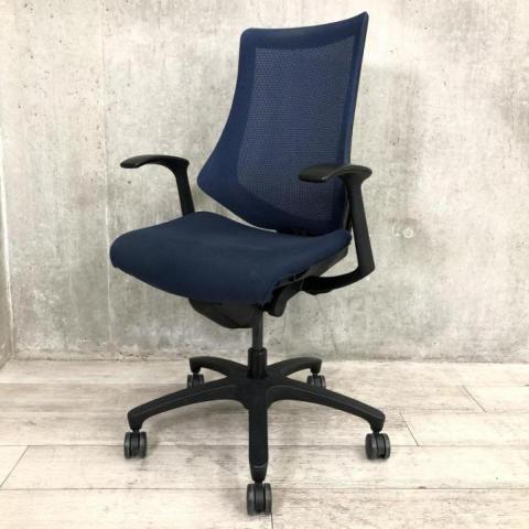 【中古】エフメッシュ KF-370JB-T1B2 イトーキ（ITOKI） 肘付ハイバックチェア