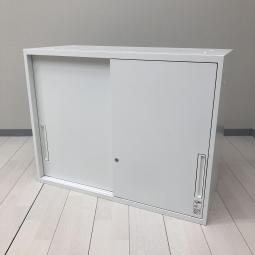 【在庫入替セール品！（本在庫限定価格）】【省スペースに大量収納！オフィスの書類をまとめて整理！】■コクヨ（KOKUYO）製　エディア（EDIA）シリーズ　上置き用　2枚引き違い書庫　H700㎜　■シリンダー錠　■ホワイト【弊社使用欄：A01078228】【HU】