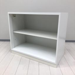 【オフィスの書類をスッキリ整理！視認性に優れたオープン書庫！】■コクヨ(KOKUYO)製　エディア(EDIA)シリーズ　オープン書庫　ローキャビネット　H760㎜　■ホワイト　■天板付き　【弊社使用欄：A01093716】
