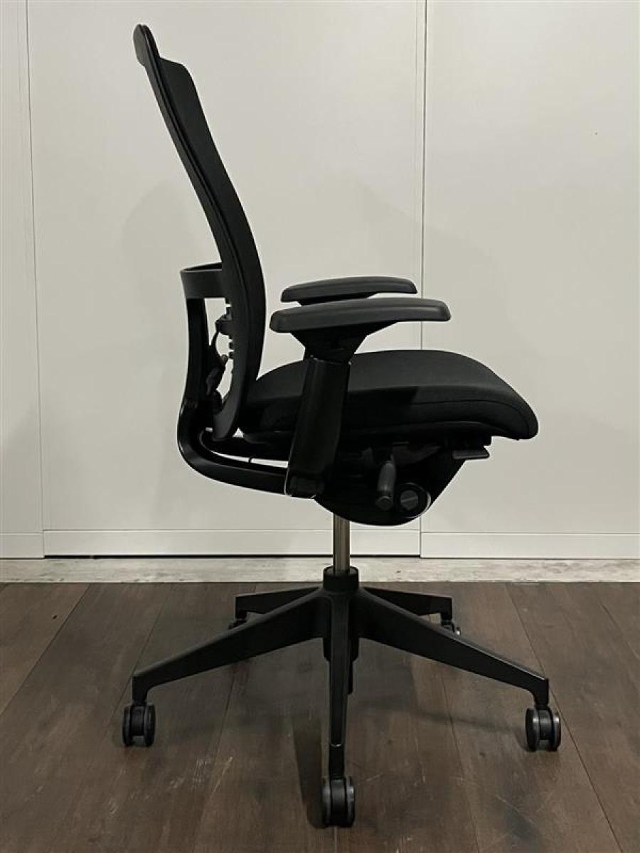中古】ゾディーチェア HAWORTH/ヘイワース 肘付ハイバックチェア