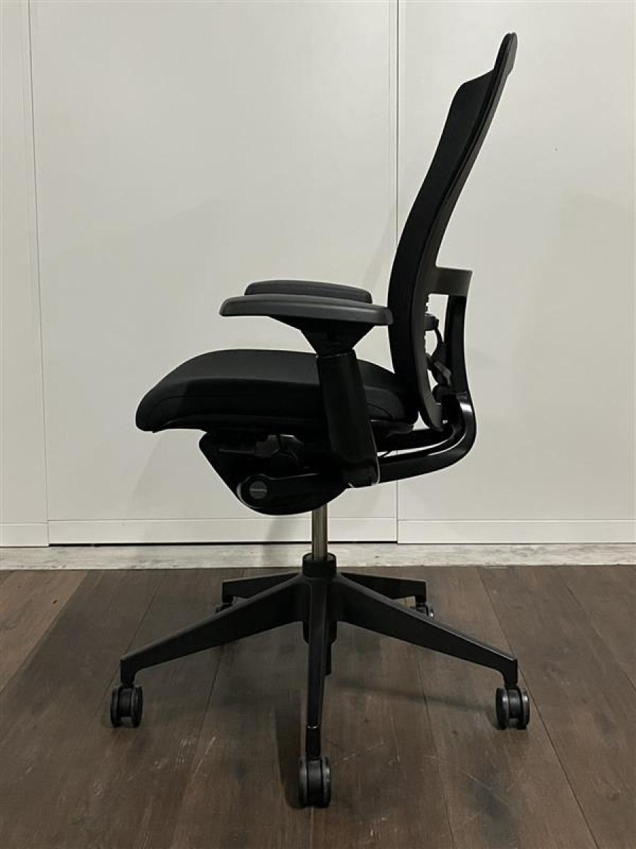中古】ゾディーチェア HAWORTH/ヘイワース 肘付ハイバックチェア