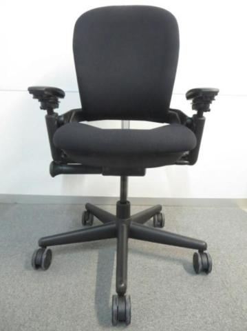 【中古】リープHD2タイプ 462B1 B399 Steelcase（スチールケース） 肘付ハイバックチェア