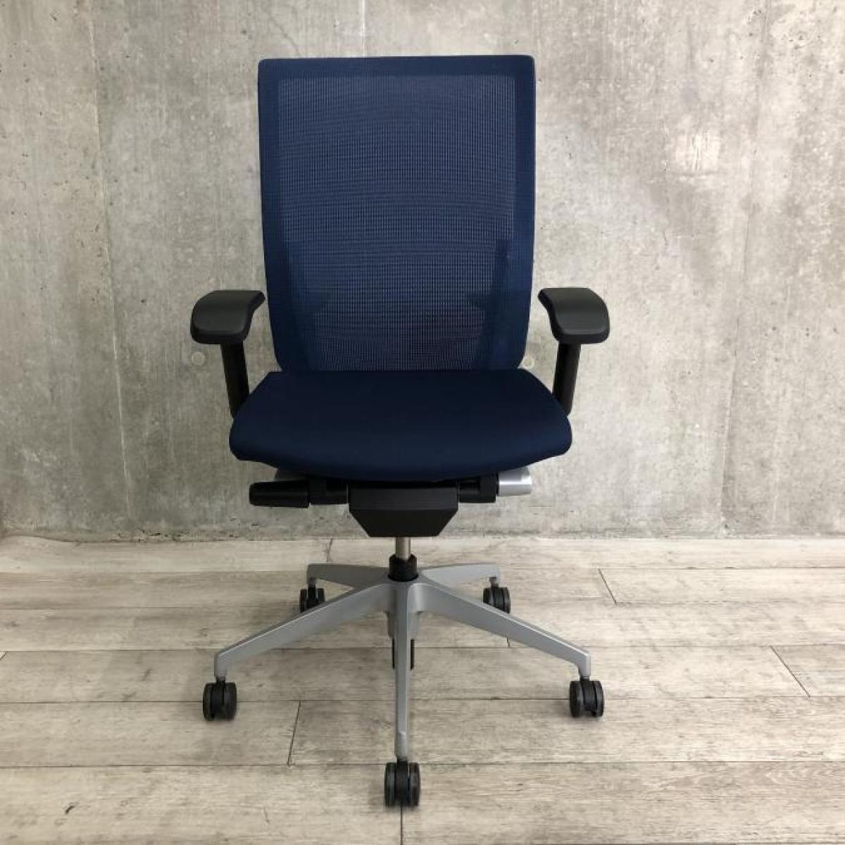 中古】ヴェントチェア イトーキ/ITOKI 肘付ハイバックチェア 616669
