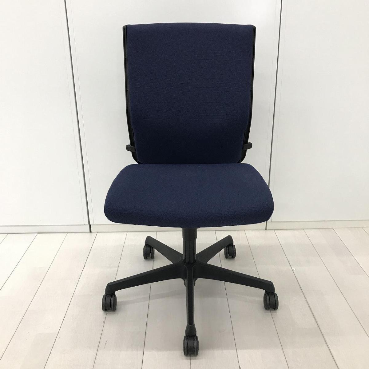 【美品】オカムラESCUDO(エスクード) 　オフィスチェア　事務イス 中古】エスクード オカムラ/okamura 肘無ハイバックチェア 616739