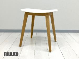 MUUTO/ムート　FIBER STOOL WOOD BASE / ファイバースツール ウッドベース　北欧　ナチュラルホワイト