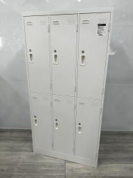 コクヨ製　LK　ホワイト　シリンダー錠　６人分を幅900㎜のスペースで！　衣服や荷物も収納力抜群です！　更衣室用　6人用更衣ロッカー！！