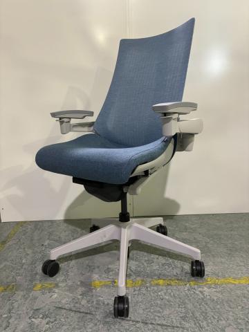 【中古】アクト メッシュ 樹脂  イトーキ（ITOKI） 肘付ハイバックチェア