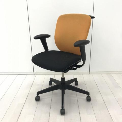 【中古】プラオチェア KE-240GHHT1T1K8 イトーキ（ITOKI） 肘付ローバックチェア