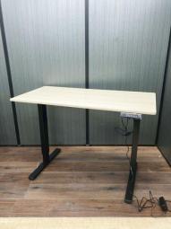 【新品】横幅1200㎜　【Asmix】アスカ　電動昇降デスク入荷　昇降高さが約725～1215㎜まで調整可能！！
【電動】【昇降】【ハイテーブル】※写真はサンプル品になります。