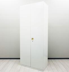 【圧倒的な保管量！オフィス書類をスッキリ整理！】■オカムラ(okamura)製　レクトライン(Rectline)シリーズ　両開き書庫　ハイキャビネット　H2150㎜　■シリンダー錠　■ホワイト/617955　オフィスバスターズ　水戸サテライト　大子町　北茨城市　高萩市　日立市　常陸太田市　常陸大宮市　那珂市　東海村　ひたちなか市　城里町 水戸市　笠間市　茨城町　大洗町　小美玉市