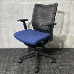 【ロット入荷】【中古】CWJ5ZA FEA4 オカムラ「ヴィスコンテ」肘付ローバックチェアが複数脚揃います！/福岡で中古オフィス家具、オフィスチェアをお探しならオフィスバスターズ福岡博多店へお気軽にお問い合わせください！　#オフィスチェア　#肘付ローバック　#中古オカムラ　#ヴィスコンテ　#ロット商品