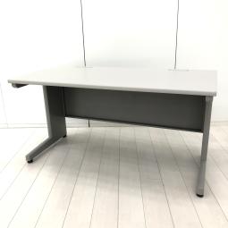 【ゆとりのあるワークスペースで使いやすい！】 ■イトーキ　シーゼットシリーズ　平デスク　W1200×D700×H700mm　引出し無 【ITOKI　CZデスク】