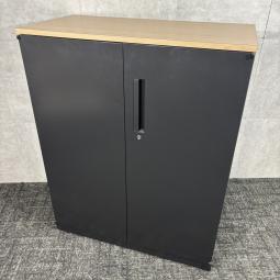 【中古】5-820-5201 ウチダ「ハイパーストレージ HS」両開き書庫！ブラックカラーで合わせやすく、シリンダー錠付きで書類や備品を管理しやすいローキャビネットです！/福岡で中古オフィス家具、オフィス収納をお探しならオフィスバスターズ福岡博多店へお気軽にお問い合わせください！　#両開き書庫　#オフィス収納　#中古ウチダ　#ハイパーストレージ　#シリンダー錠