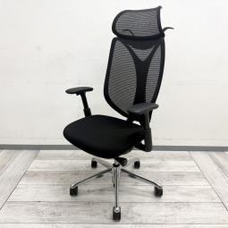 【ヘッドレスト＆可動肘を新品交換済み！充実装備のハイスペックなサブリナチェア！】
■オカムラ製　サブリナチェア　ヘッドレスト付き　可動肘　ハイバック　ハンガー付き　ブラック
■特徴的なリングフレームが生み出す洗練されたデザインが魅力。ヘッドレスト・可動肘・ハンガーを備え、長時間のデスクワークや役員席にもおすすめ！
■ヘッドレスト・可動肘は新品に交換済み！ブラックで統一された上質感のある1脚です。オフィスチェア・OAチェア・事務椅子・デスクチェア・高機能チェアをお探しの方にもおすすめです！【okamura Sabrina】