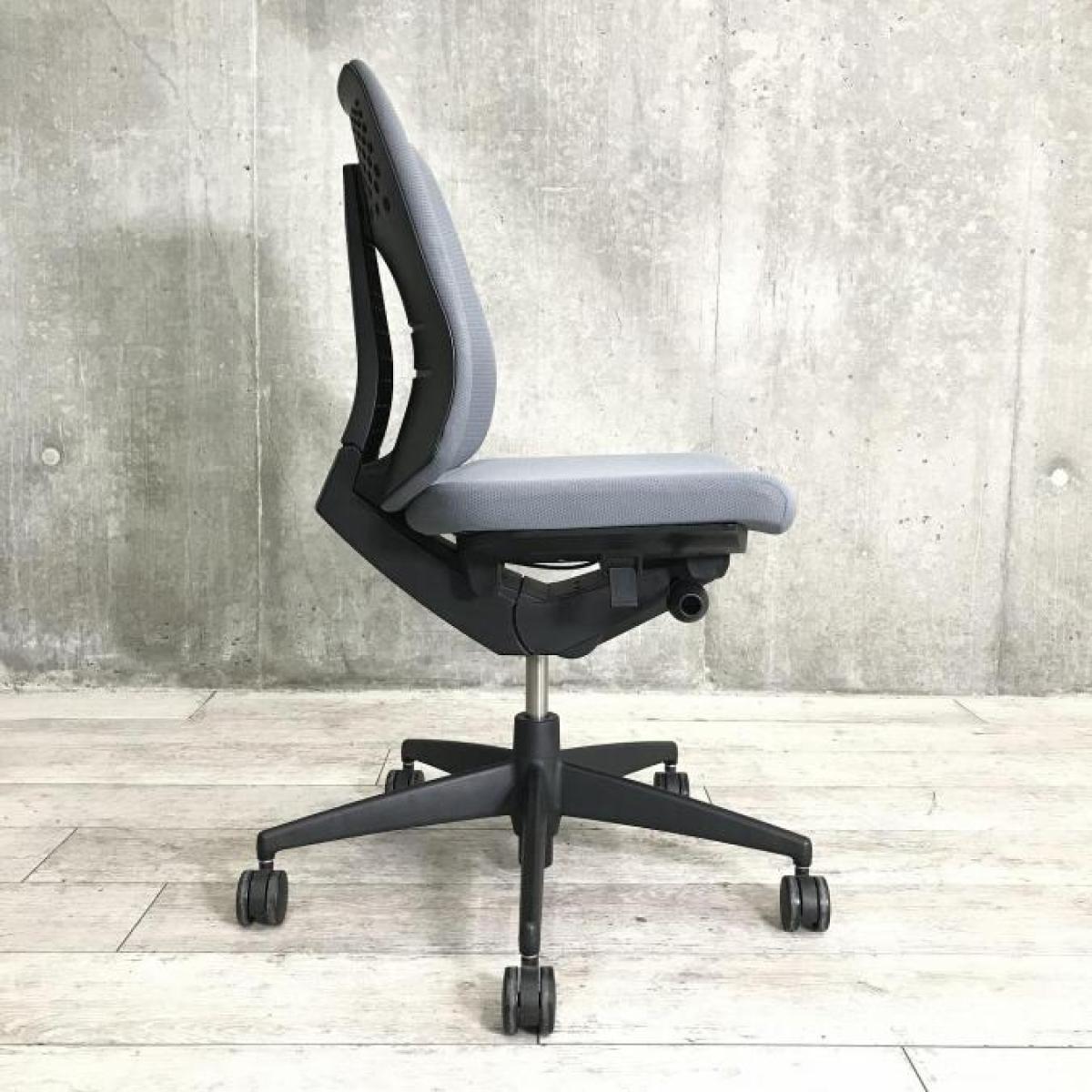 中古】ウィザードチェア コクヨ/KOKUYO 肘無ローバックチェア 618312