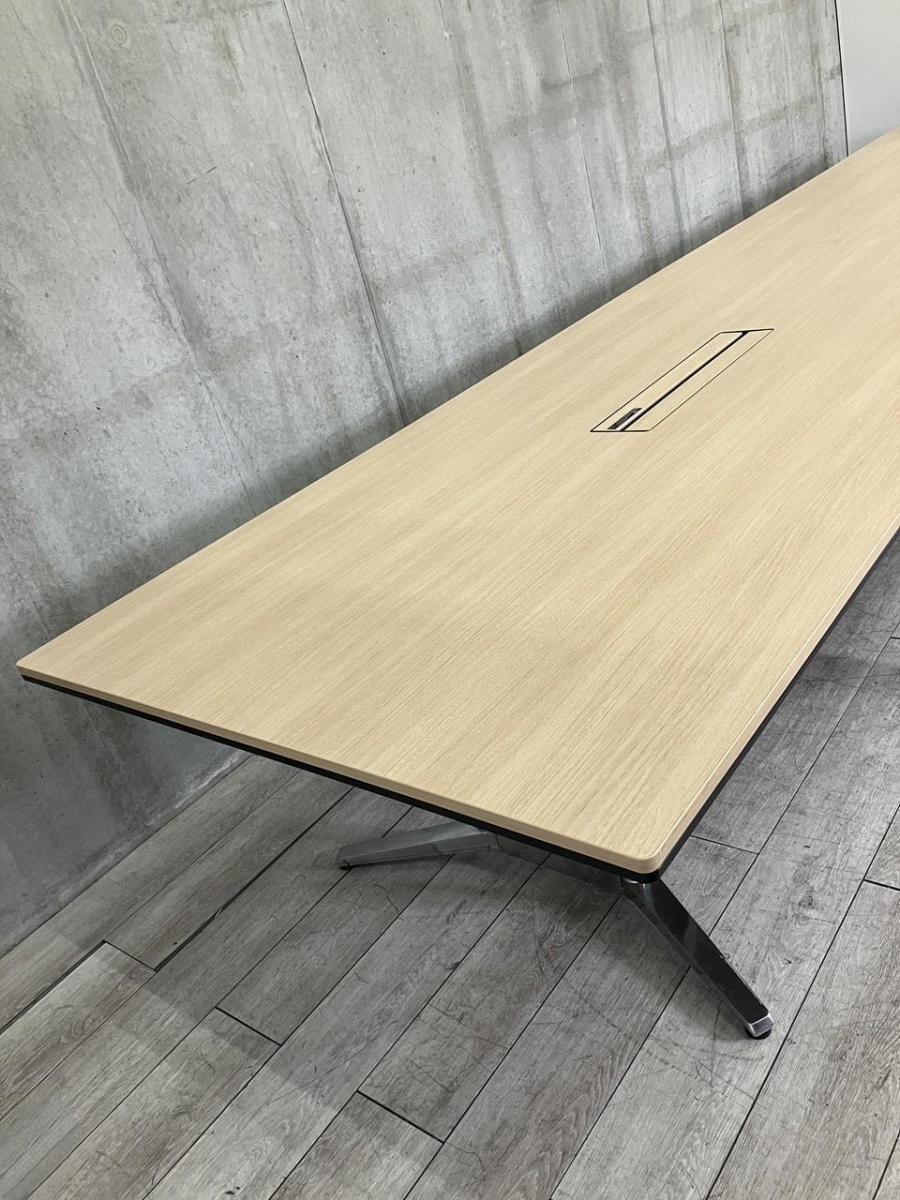 中古】ラティオⅡ 4L2B7Q MR77 オカムラ/okamura ミーティングテーブル