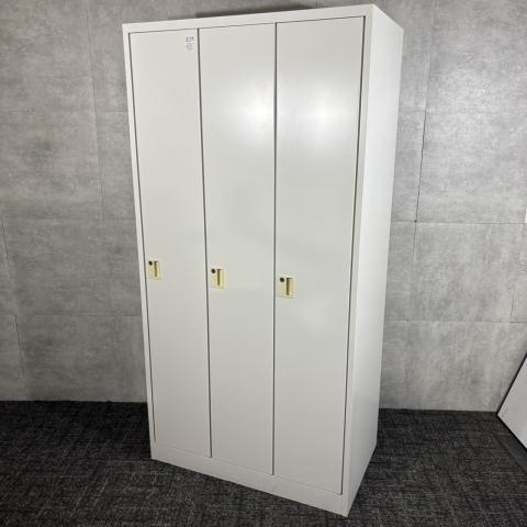 【中古】W型 HDW-0931S-W9 イトーキ（ITOKI） 3人用更衣ロッカー