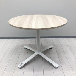 【カフェ風丸テーブル入荷！リフレッシュスペースなどにおすすめ！】■イトーキ（ITOKI）製　ノットワーク（Knot Work）シリーズ　丸テーブル　ミーティングテーブル　折りたたみテーブル　W900×H720㎜　■キャスター脚　■天板：ナチュラル / 脚：ホワイト