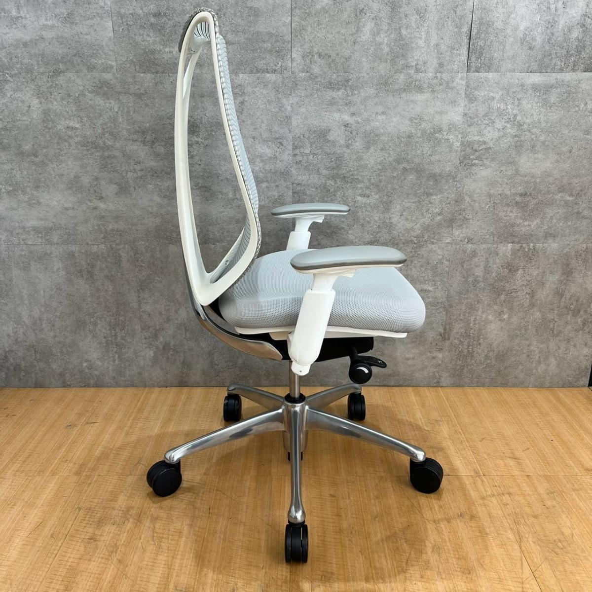 【エリザベスさま専用】両面キリムクッションカバー＋中綿付き3個セット 中古】サブリナ C853BW FSZ3 オカムラ/okamura 肘付ハイバックチェア