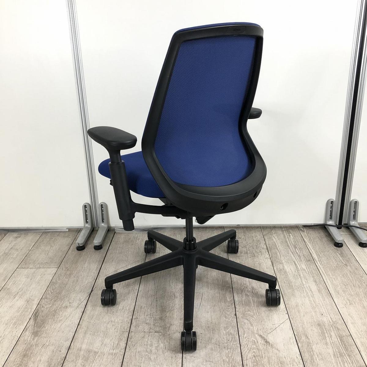 中古】ニンバスチェア NA-00B ウチダ/UCHIDA 肘付ハイバックチェア