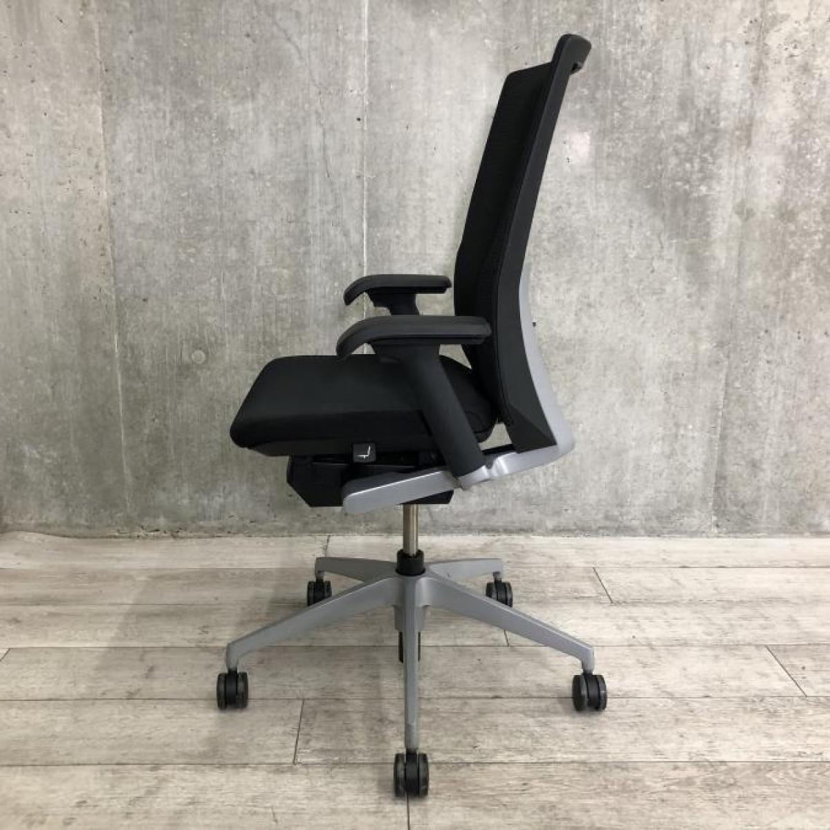 中古】ヴェントチェア イトーキ/ITOKI 肘付ハイバックチェア 618905