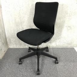 【操作レスな体重感応メカを搭載！理想的な座り心地を実現！着座者の体重に合わせて自動調整！】■イトーキ(ITOKI)製　エピオス(epios)チェア　肘無　ローバック　クロスバックタイプ　■ブラック　【弊社使用欄：A01098358】【KN】