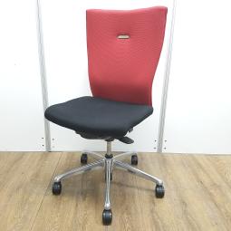 (T10)【商品入替のため、残り2脚限り】オカムラ製　フィーゴ　レッド　肘無し　ハイバック　クッションタイプ　背あてのしなやかな曲線が背中にフィット！　快適な座り心地に高級感のあるデザインが人気！　肘無しハイバックチェア！！