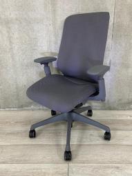 オカムラ製最新シリーズ“Spher(スフィア)”が限定入荷！【現行カタログ掲載品！】シルフィに並ぶ座り心地