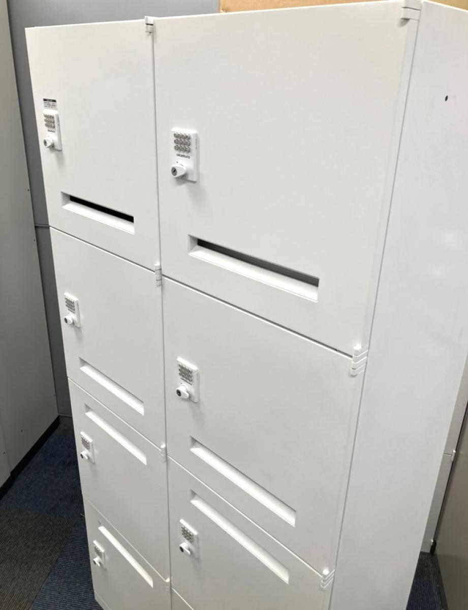 中古】レクトラインロッカー 4BM47X ZA75 オカムラ/okamura 8人用