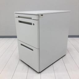 【収納力抜群の3段ワゴン！中段と下段にはＡ４サイズのファイル等が収納できるサイズ！】■イトーキ(ITOKI)製　CZRシリーズ　3段ワゴン　フリアド用ワゴン　H650㎜　■シリンダー錠　■ホワイト