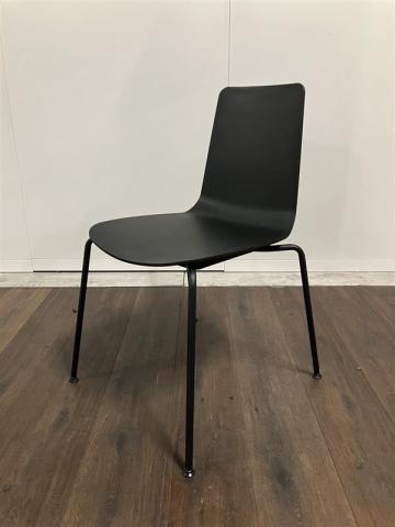コクヨ　ミケット　ブラック　お部屋をカフェのように演出可能！？　お洒落なチェアが入荷しました！！　#岐阜#愛知#三重#静岡#CS在庫