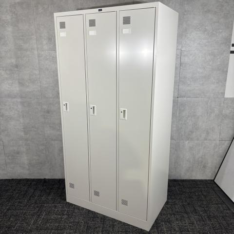 【中古】その他シリーズ  ウチダ（UCHIDA) 3人用更衣ロッカー
