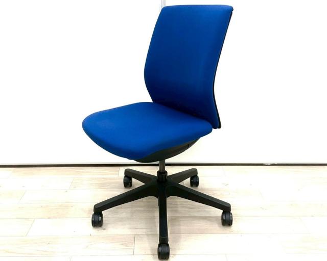 【中古】オムネス C535ZR FEA4 オカムラ（okamura） 肘無ローバックチェア