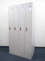 【縦型なので長めの衣類も収納可能！移転や増員にもオススメ！】　■コクヨ（KOKUYO）製　LK（エルケー）シリーズ　更衣ロッカー　4人用　W900×D515×H1790㎜　■シリンダー錠　■ニューグレー