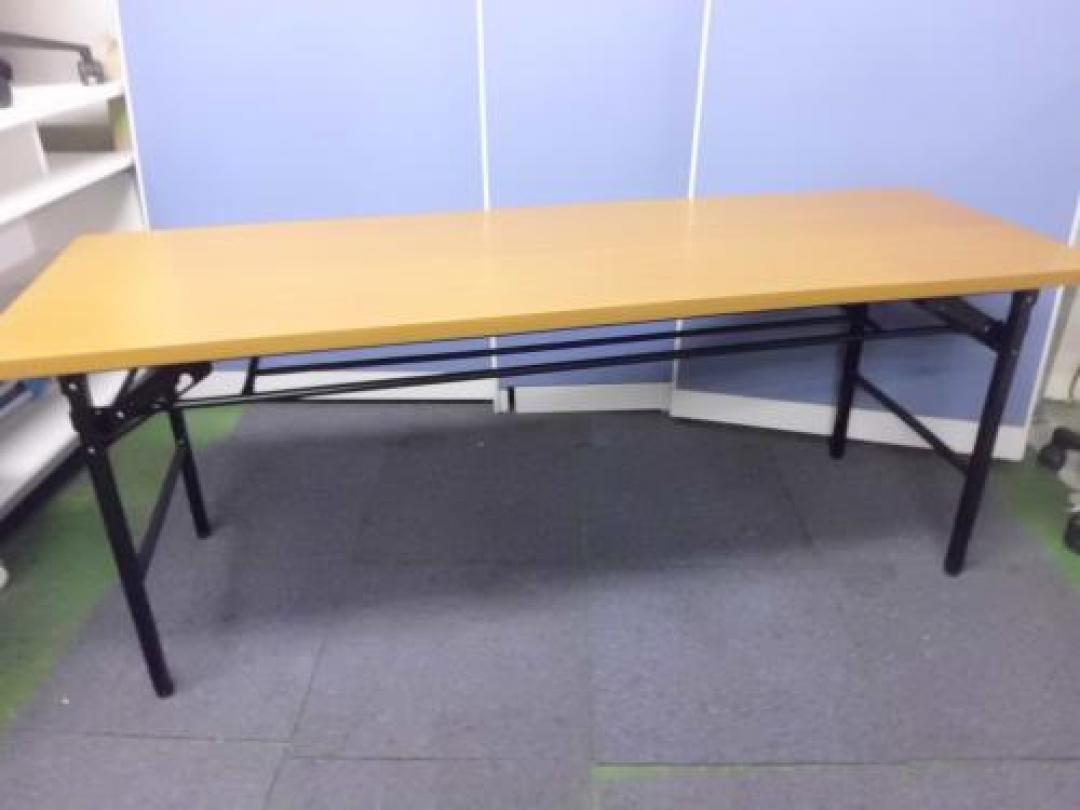 【井上金庫製】折り畳みテーブル木目入荷しました。
                                    中古
            