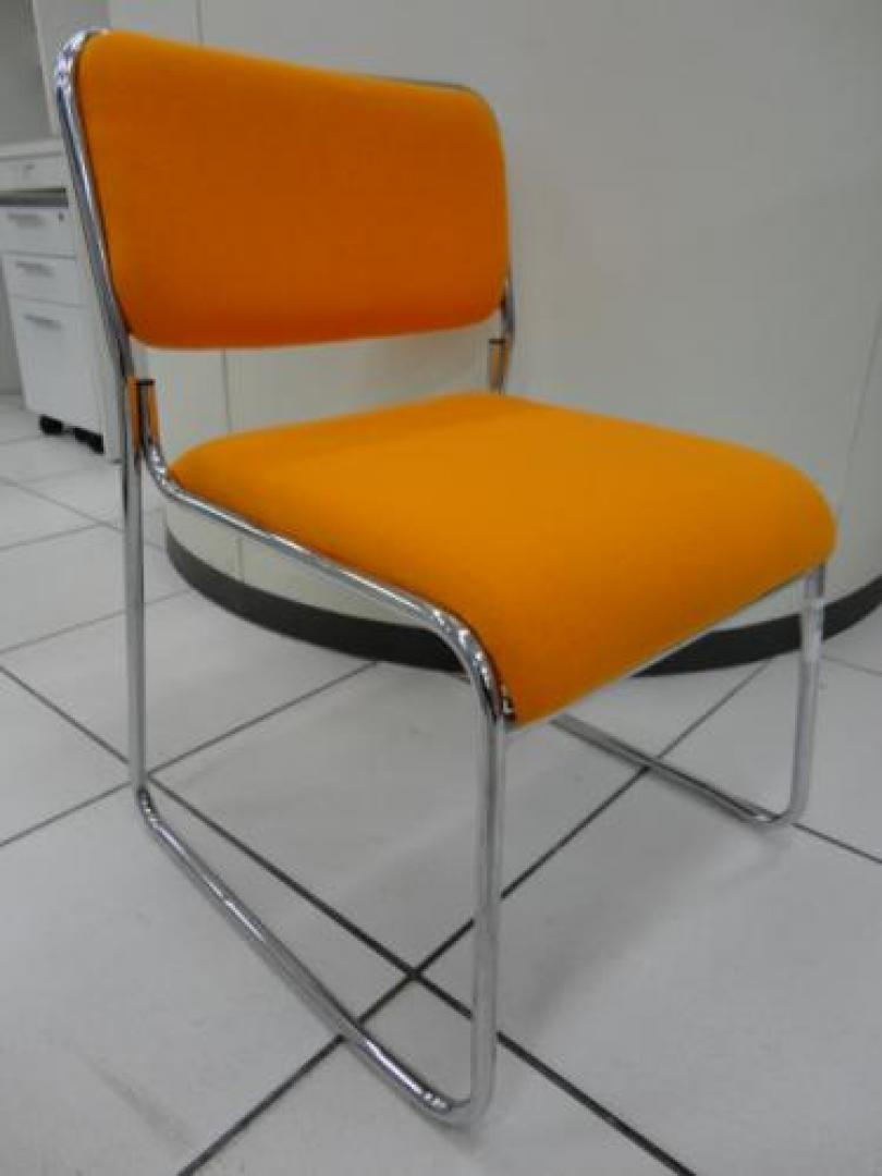 ■スタッキングチェア【会議チェア】
                                    中古
            