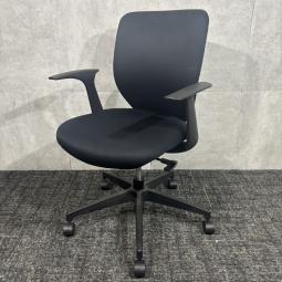 【ロット入荷】【中古】CRS-G520F6 コクヨ「ソプラ」肘付ローバックチェア！ブラックカラーで合わせやすく、複数台導入にもおすすめのオフィスチェアです！/福岡で中古オフィス家具、オフィスチェアをお探しならオフィスバスターズ福岡博多店へお気軽にお問い合わせください！　#オフィスチェア　#肘付ローバック　#中古コクヨ　#ソプラ　#ロット商品