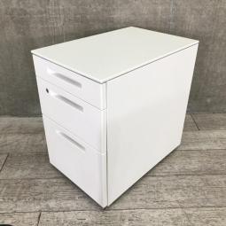 【カギ作成可能！】【A4ファイルを3段収納！デスク下の収納・書類管理に！】■コクヨ(KOKUYO)製　isシリーズ　3段ワゴン　■ホワイト　■シリンダー錠