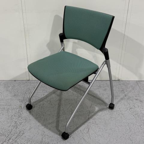 【中古】マノスチェア KLC-320CB-T1G8 イトーキ（ITOKI） ネスティングチェア