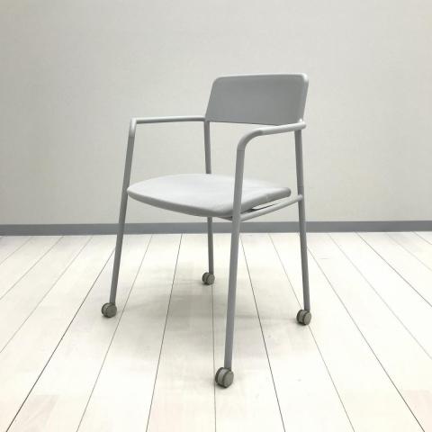 【中古】エニー  コクヨ（KOKUYO） ネスティングチェア