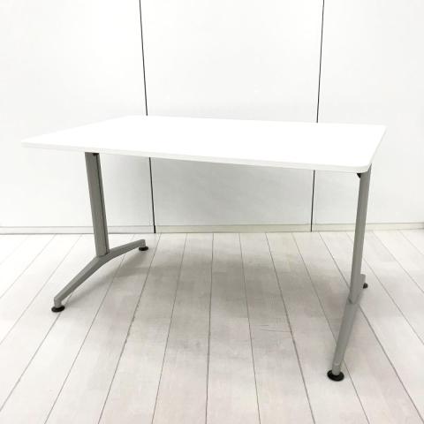 【スタンダードなデザインで使いやすい！】■イトーキ(ITOKI)製　DEシリーズ　ミーティングテーブル　会議テーブル　■W1200×D750×H700mm　■ホワイト　■Ｔ字脚/620476 オフィスバスターズ　水戸サテライト　大子町　北茨城市　高萩市　日立市　常陸太田市　常陸大宮市　那珂市　東海村　ひたちなか市　城里町 水戸市　笠間市　茨城町　大洗町　小美玉市