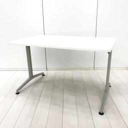 【スタンダードなデザインで使いやすい！】■イトーキ(ITOKI)製　DEシリーズ　ミーティングテーブル　会議テーブル　■W1200×D750×H700mm　■ホワイト　■Ｔ字脚/620476 オフィスバスターズ　水戸サテライト　大子町　北茨城市　高萩市　日立市　常陸太田市　常陸大宮市　那珂市　東海村　ひたちなか市　城里町 水戸市　笠間市　茨城町　大洗町　小美玉市