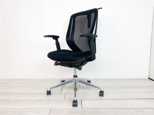 オカムラの最高傑作!選ばれ続けてNo1チェア!オカムラのシルフィが入荷!
