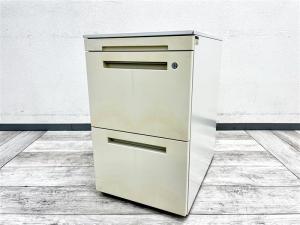 【在庫入替セール】【日焼けによる変色有り】多様なワークスタイルに調和するフリーアドレス対応型3段ワゴン#静岡市（葵区） #浜松市（中区） #磐田市 #富士市 #沼津市 #三島市 #長野県